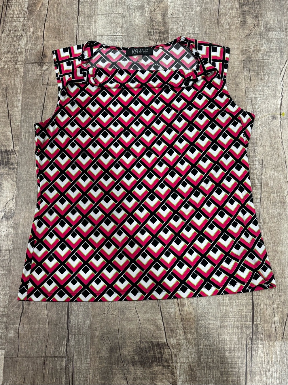 Kasper Geometric Print Sleeveless Top in Pink, Black & White